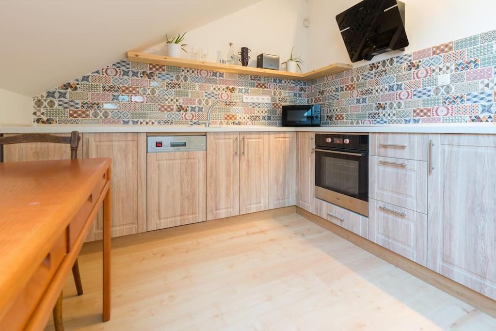 Na Helstyne Apartment Frenstat pod Radhostem Luaran gambar