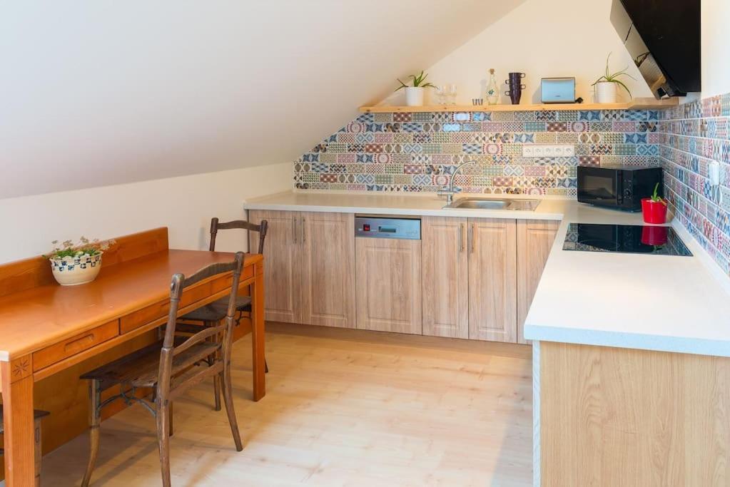 Na Helstyne Apartment Frenstat pod Radhostem Luaran gambar