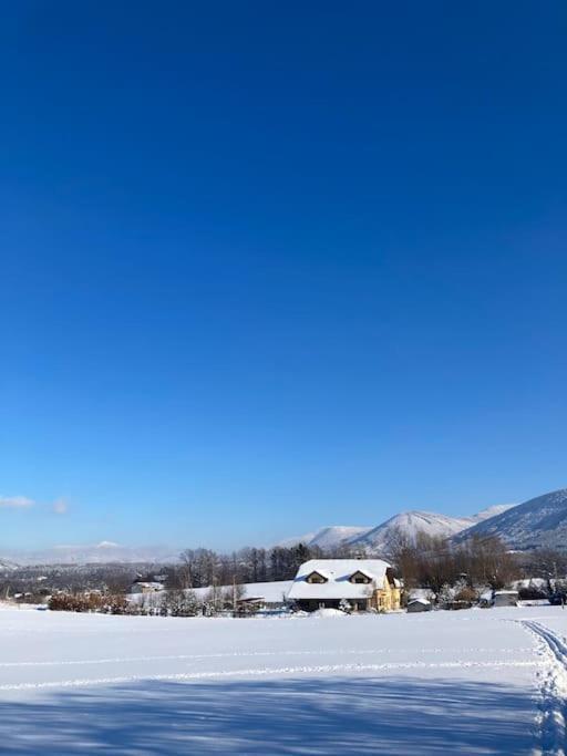 Na Helstyne Apartment Frenstat pod Radhostem Luaran gambar