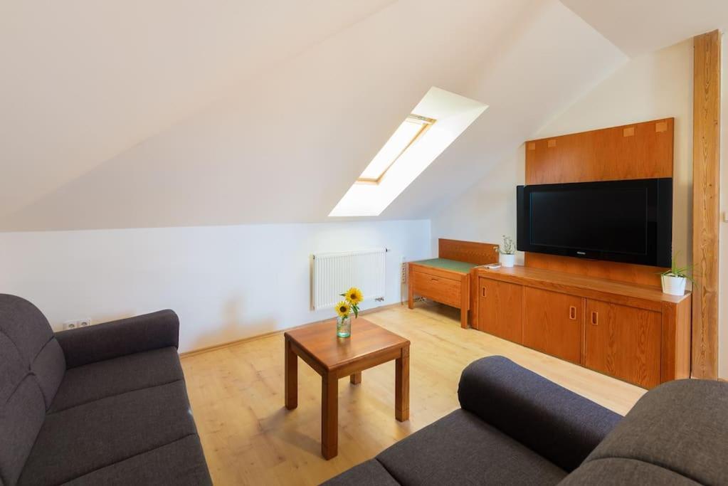 Na Helstyne Apartment Frenstat pod Radhostem Luaran gambar